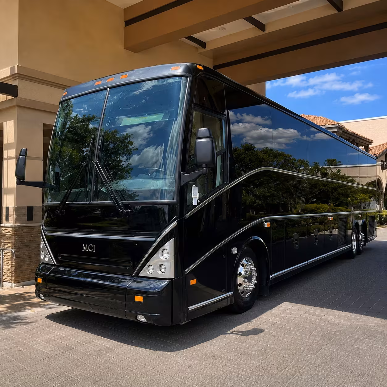 corporate event and employee shuttle buses in san angelo