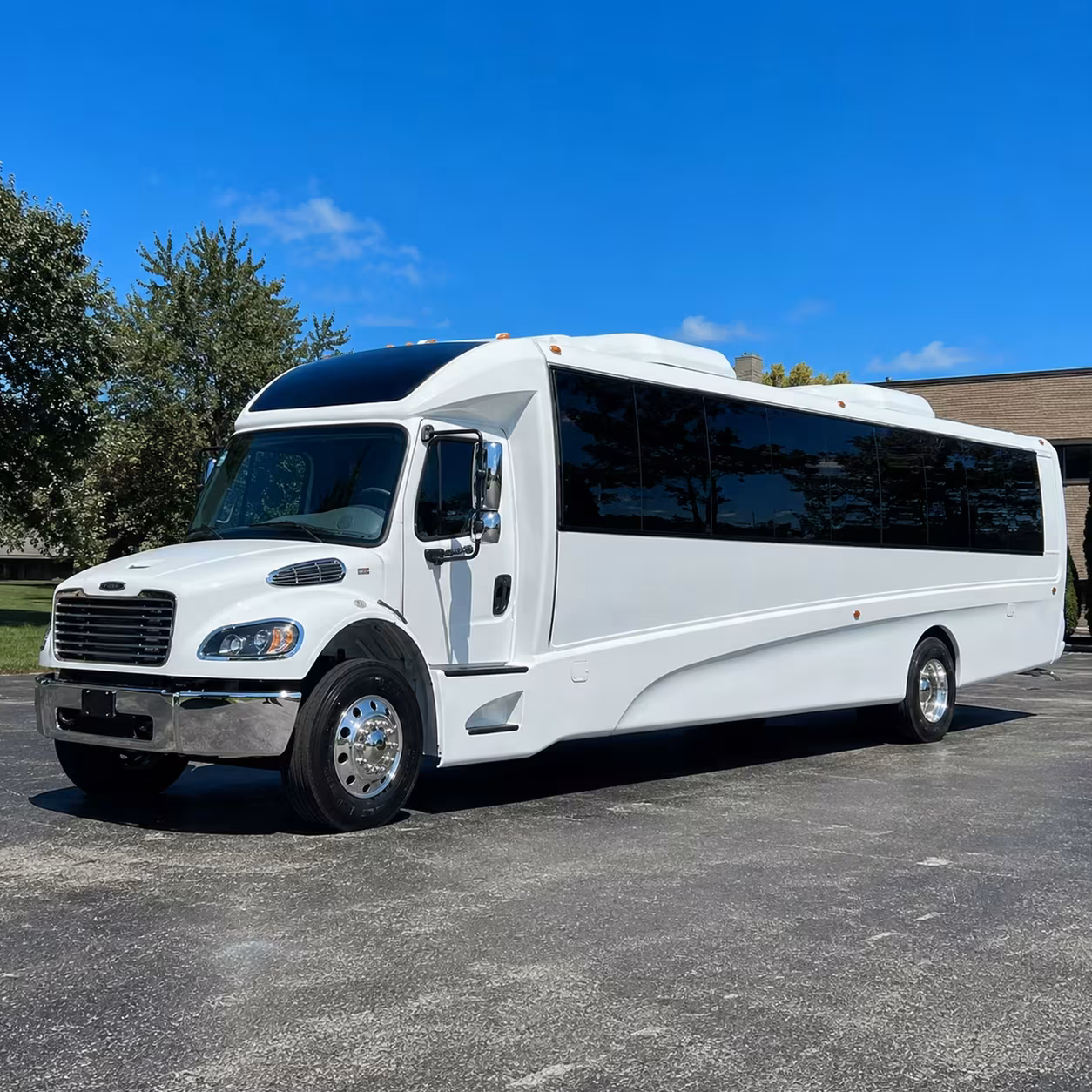san angelo 30 passenger minibus rental