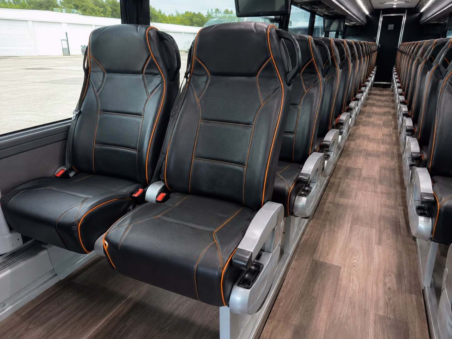 san angelo wedding shuttle buses from hotels to your venue
