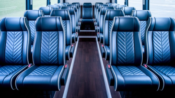 san angelo 15 passenger minibus rental